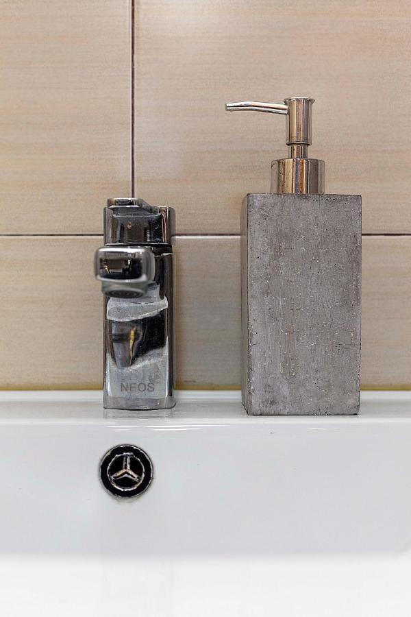 Apartamento Centrico A 10 Minutos De La Alhambra Granada Luaran gambar